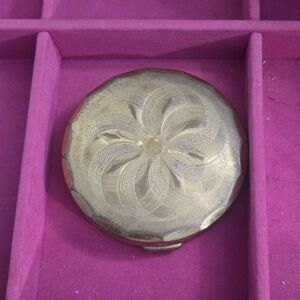 Vintage Gold Floral Compact